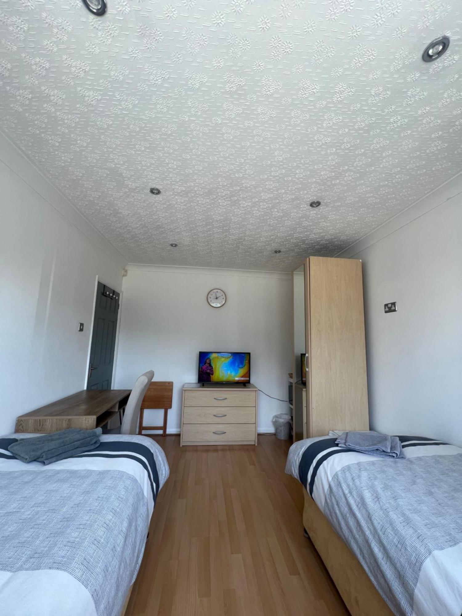 The Bungalow In Kettering Кетеринг Экстерьер фото